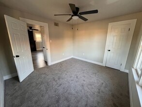 2008 26th St in Lubbock, TX - Building Photo - Building Photo