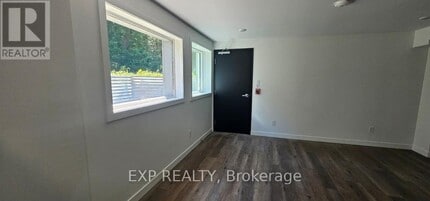 216 McArthur Ave. in Ottawa, ON - Building Photo - Building Photo