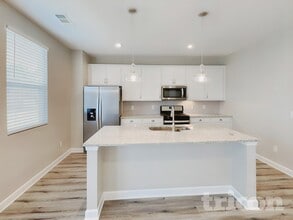 2063 Neill Ln in Cross Plains, TN - Building Photo - Building Photo