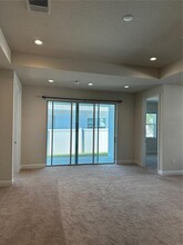 2078 Paragon Cir E in Clearwater, FL - Building Photo - Building Photo