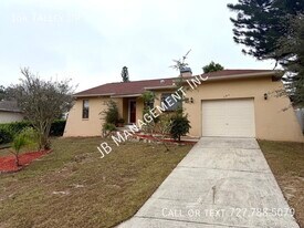 184 Talley Dr in Palm Harbor, FL - Building Photo