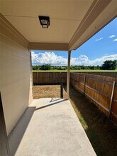309 Bronco Billy Dr in Jarrell, TX - Building Photo - Building Photo