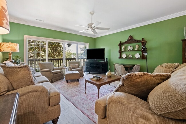 723 Bonnyneck Dr