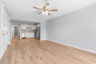 1646 W 42nd St in Davenport, IA - Building Photo - Building Photo