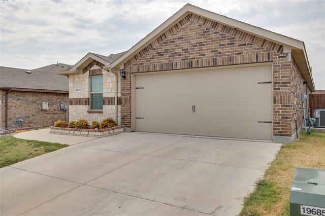 2228 Blythwood Trail in Fort Worth, TX - Building Photo - Building Photo