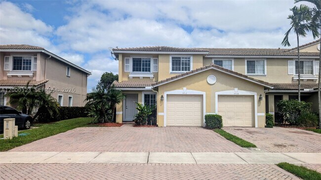 property at 5910 Royal -