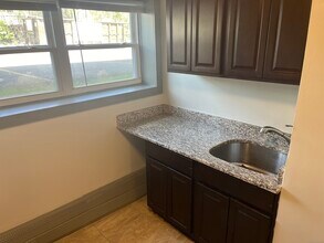 32 Cook Ave in Meriden, CT - Building Photo - Building Photo
