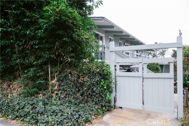 525 Catalina St-Unit -B in Laguna Beach, CA - Building Photo - Building Photo