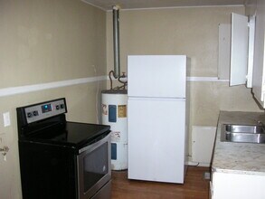 1637 Johnson Dr in Bowling Green, KY - Building Photo - Building Photo