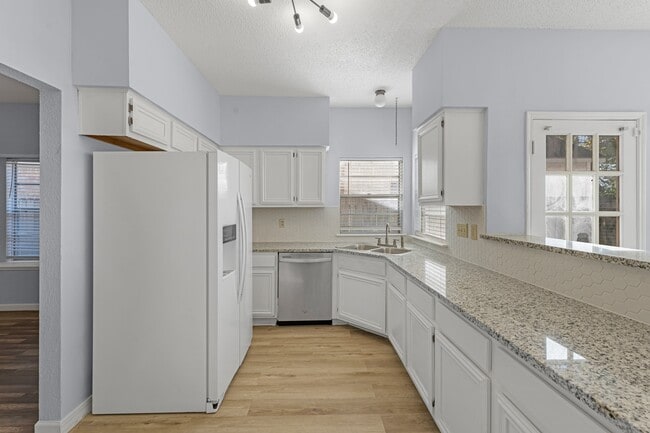 property at 4322 Palmer Plantation Dr