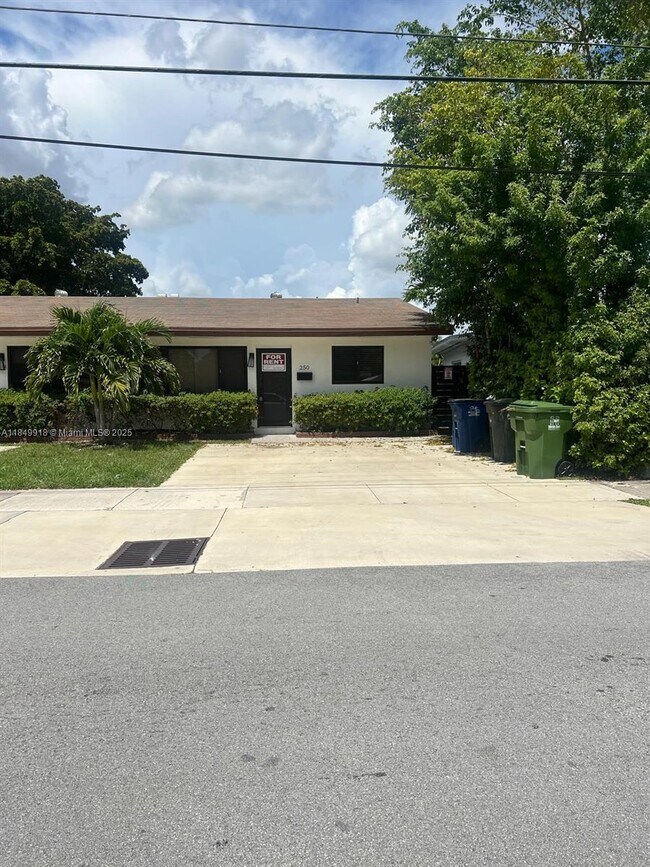 property at 250 SW 10th Ave