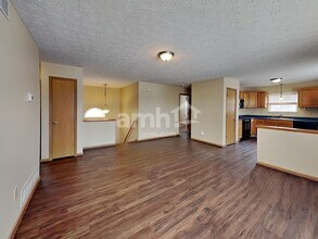 514 Hannifin Dr in Blacklick, OH - Foto de edificio - Building Photo