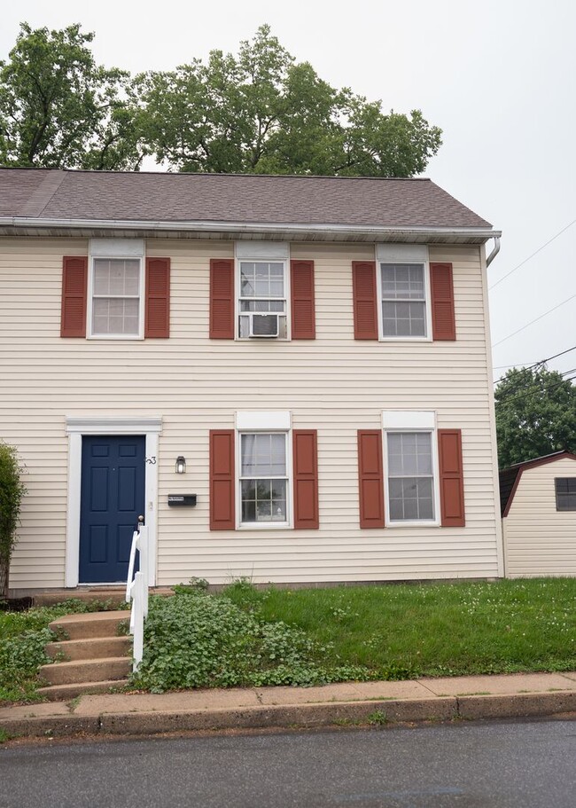 property at 53 E Summit St