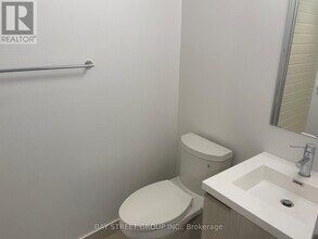 203-1203 College St in Toronto, ON - Building Photo - Building Photo
