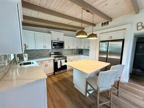 1209 S Central Ave in Flagler Beach, FL - Building Photo - Building Photo