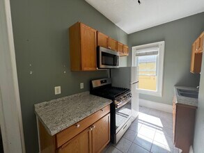 2001 S Geddes St, Unit Second Floor in Syracuse, NY - Building Photo - Building Photo