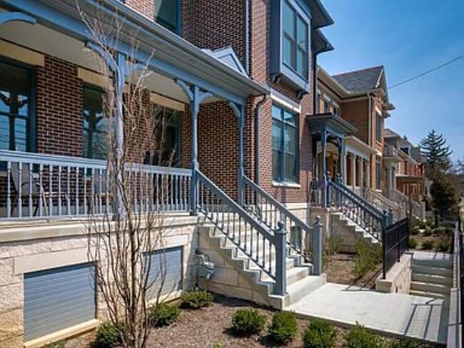 property at 112 W Starr Ave