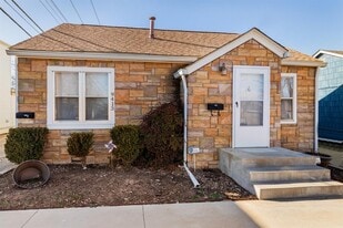 9413 N McKinley Ave in Oklahoma City, OK - Building Photo