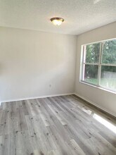 3235 Pafko Dr in Sarasota, FL - Building Photo - Building Photo