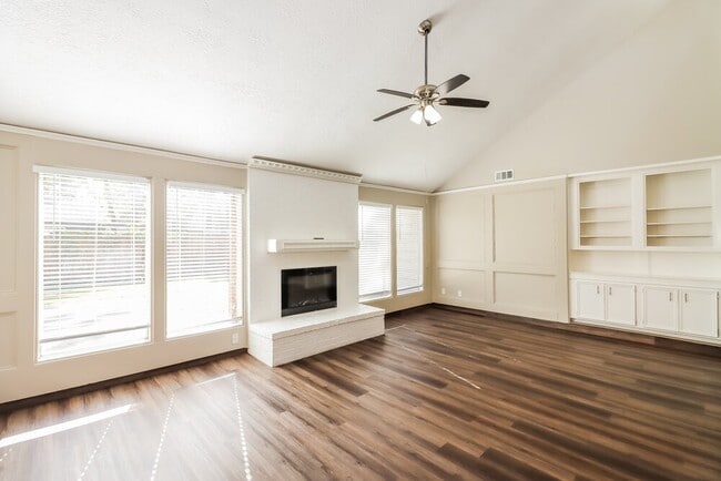 property at 707 Nautilus St