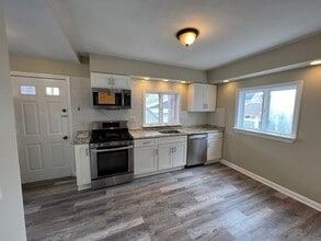 100 Walnut St in Everett, MA - Building Photo - Building Photo