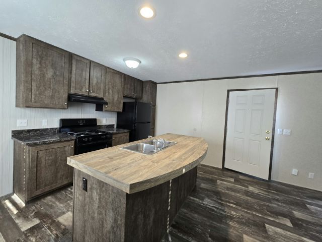 132 113th Square NE in Minneapolis, MN - Building Photo