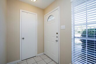 5429 10th St in Katy, TX - Building Photo - Building Photo