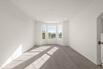4415 Monroe Ct in Naperville, IL - Building Photo - Building Photo