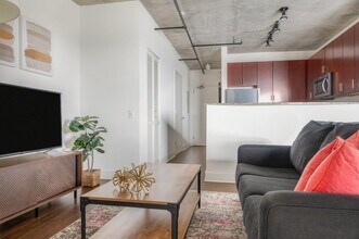 900 S Clark St-Unit -FL13-ID379846P in Chicago, IL - Building Photo - Building Photo