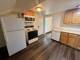 210 N 1st Ave in Wausau, WI - Building Photo