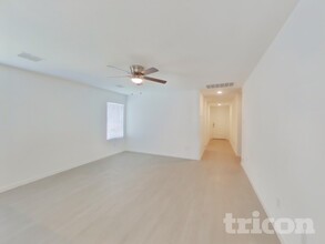 806 Ginkgo Wy in Princeton, TX - Building Photo - Building Photo