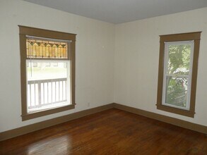 802 Rogers St in Columbia, MO - Building Photo - Building Photo