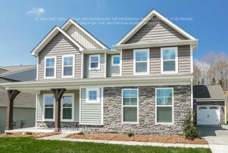 5730 Verrazano Dr in Waxhaw, NC - Building Photo - Building Photo
