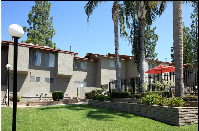 Vernon Vista in Bakersfield, CA - Foto de edificio