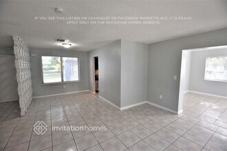 4871 NW 1st Ct in Plantation, FL - Building Photo - Building Photo