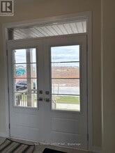 215 Aviron Cres in Welland, ON - Building Photo - Building Photo
