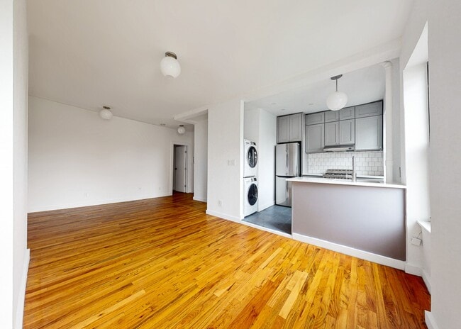 103 Smith St