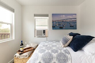 3523 Crowell St in San Diego, CA - Building Photo - Building Photo