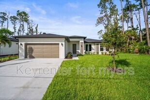 3127 Tulsa Ave in North Port, FL - Building Photo
