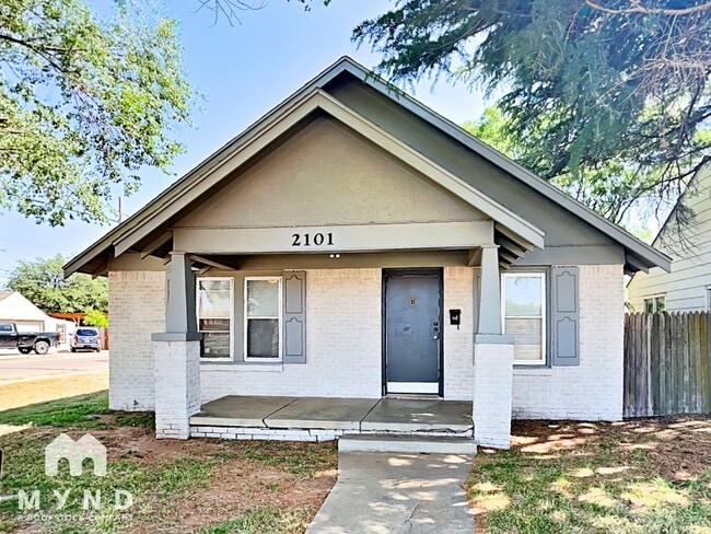 property at 2101 22nd St