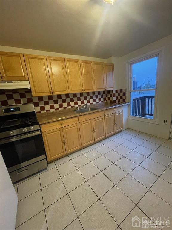 311 Smith St in Perth Amboy, NJ - Building Photo - Building Photo