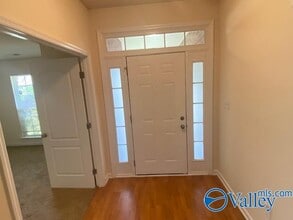 4828 SE Canterwood Dr in Owens Cross Roads, AL - Building Photo - Building Photo