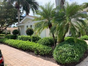 15543 Monterosso Ln in Naples, FL - Building Photo - Building Photo