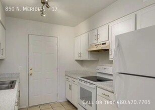 850 N Meridian Dr in Apache Junction, AZ - Building Photo - Building Photo