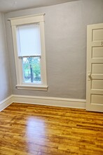 3300 41st Avenue South, Unit 3300 #2 in Minneapolis, MN - Building Photo - Building Photo