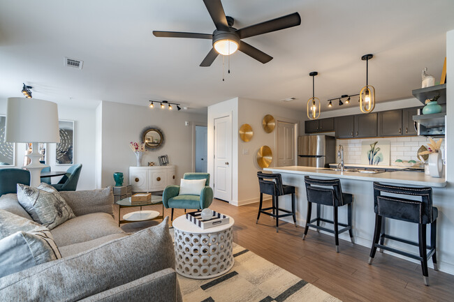 Brentwood Apartments in Conway, AR - Foto de edificio - Building Photo