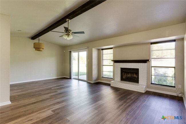 3008 Belmont Dr