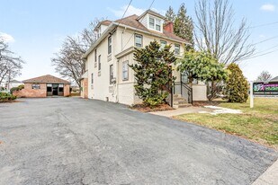 3327-3329 Market St in Camp Hill, PA - Building Photo