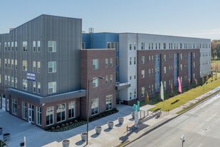 Phoenix@36N in Tulsa, OK - Building Photo