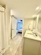 7797 Esmeralda Way in Naples, FL - Foto de edificio - Building Photo
